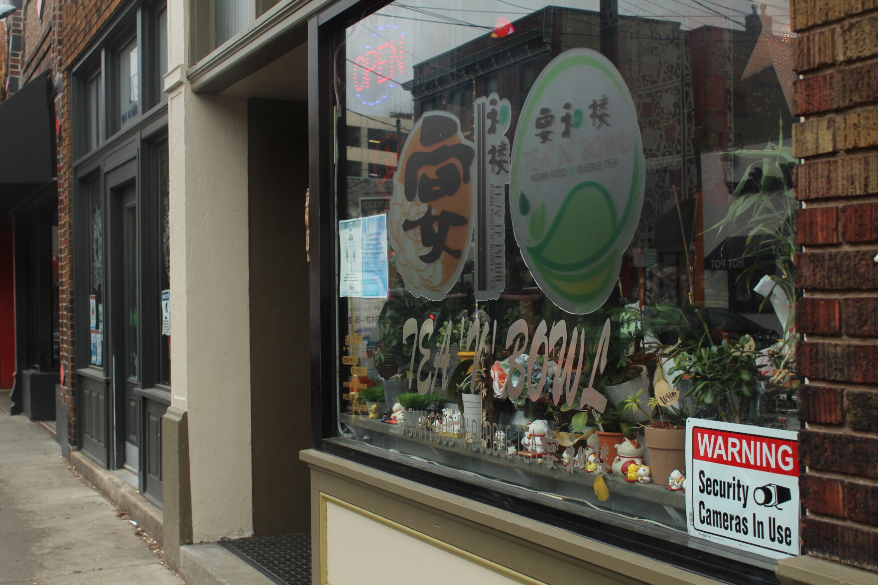 Tea 'n' Bowl